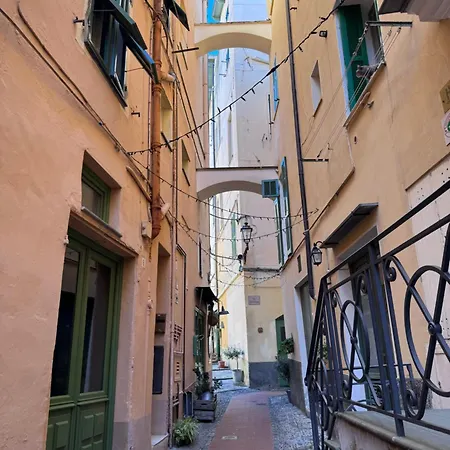 Bordiland 7 * Bordighera